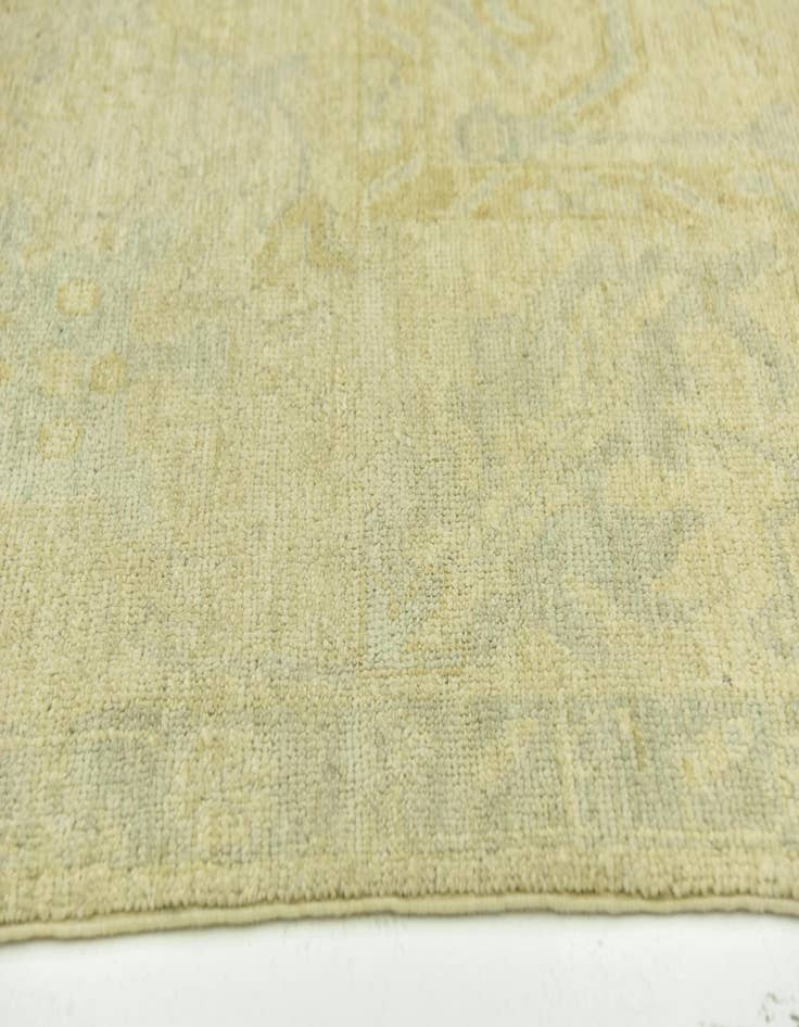 Detail image of 7' 10 x 9' 6  Hand Knotted Peshawar Ziegler Wool Rug