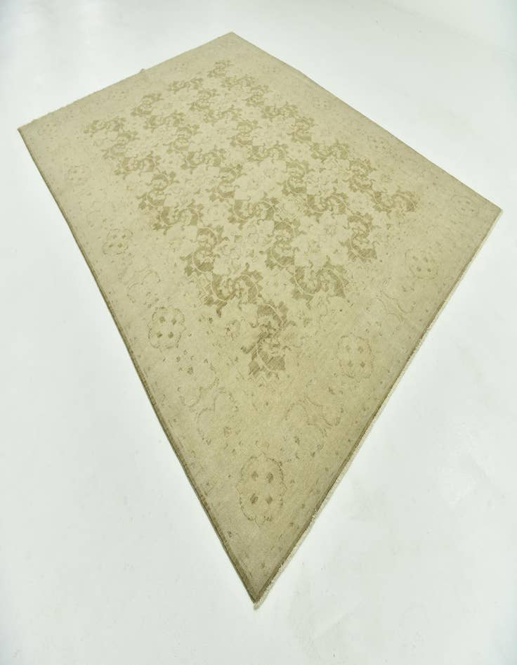 Detail image of 8' 10 x 11' 5  Hand Knotted Peshawar Ziegler Rug