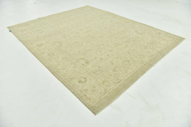 Detail image of 8' 2 x 10' Hand Knotted Peshawar Ziegler Rug