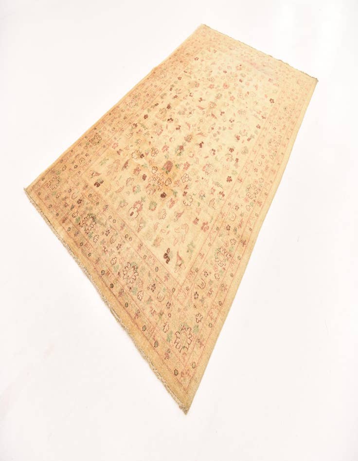 Detail image of 5' 10 x 9' 6  Hand Knotted Peshawar Ziegler Rug