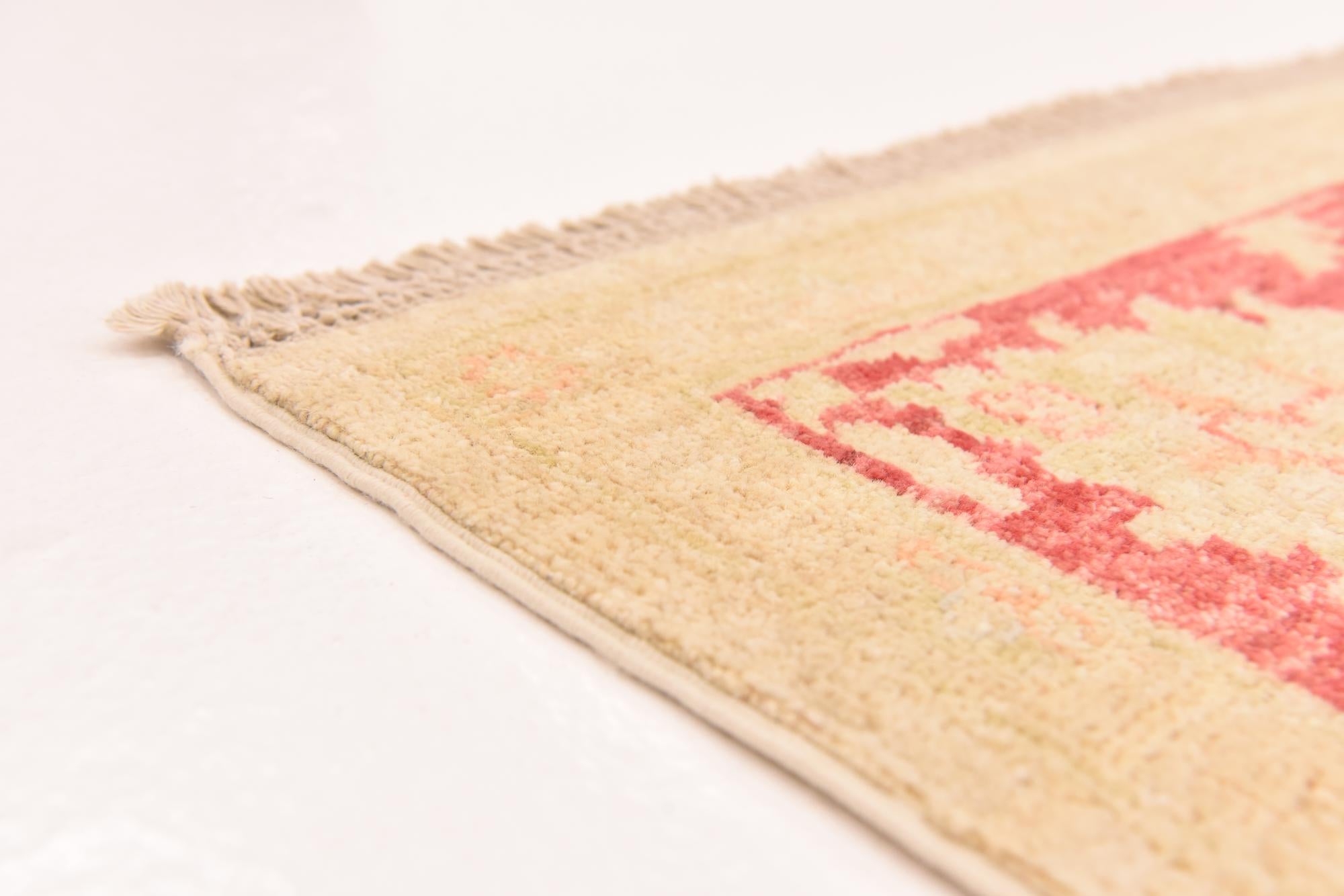 5' 8 x 8' Hand Knotted Peshawar Ziegler Rug