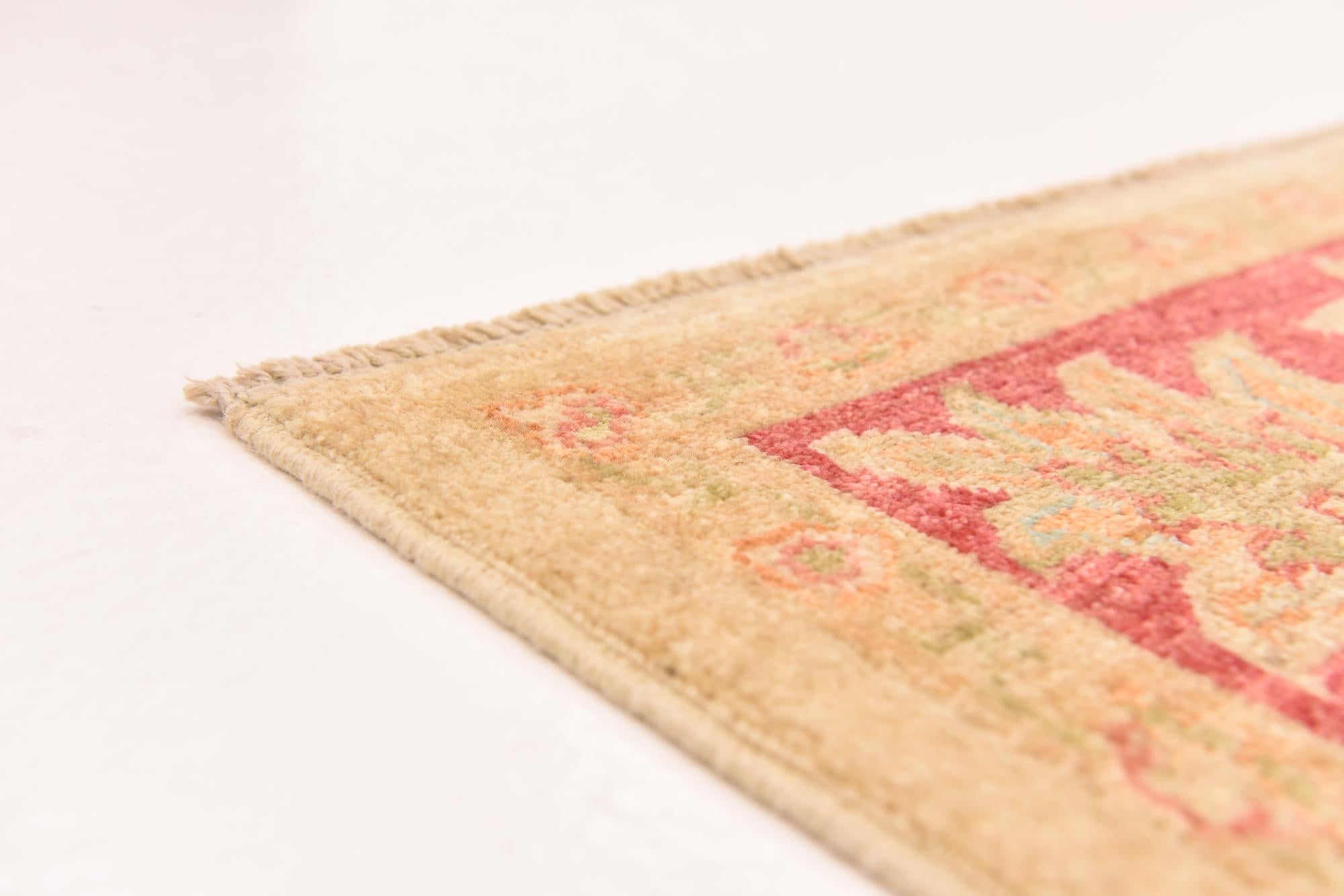 5' 7 x 8' Hand Knotted Peshawar Ziegler Rug