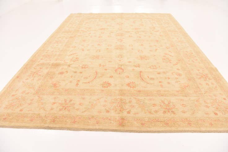 Detail image of 9' 9 x 12' 10 Hand Knotted Peshawar Ziegler Rug
