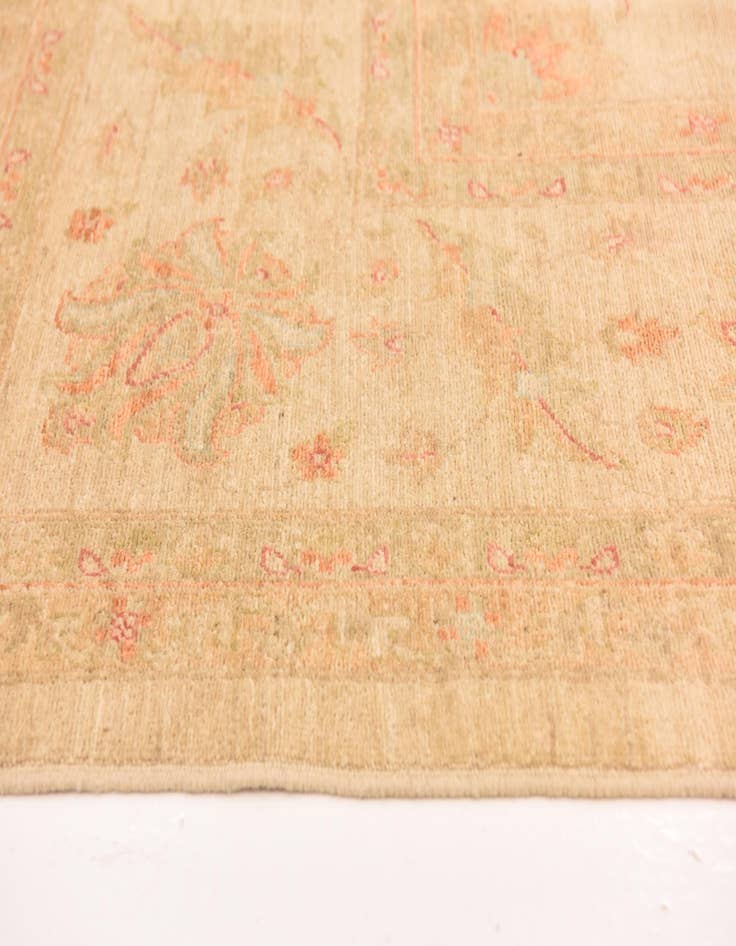 Detail image of 9' 9 x 12' 10  Hand Knotted Peshawar Ziegler Rug