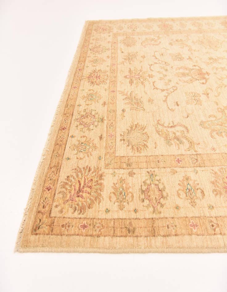 Detail image of 5' 7 x 7' 7  Hand Knotted Peshawar Ziegler Rug