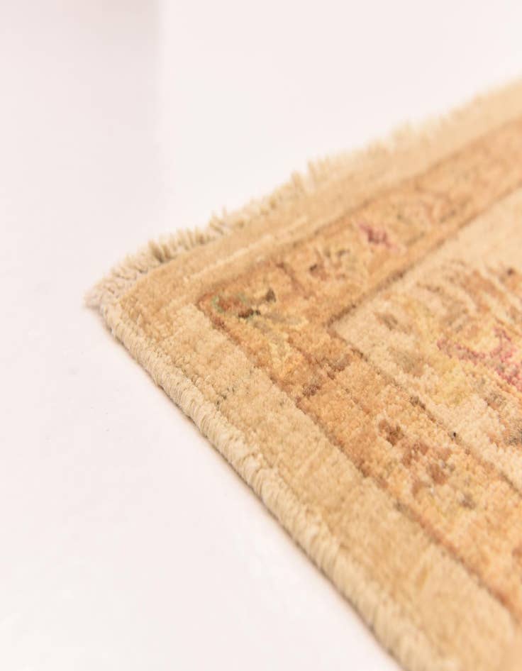 Detail image of 5' 7 x 7' 7  Hand Knotted Peshawar Ziegler Rug