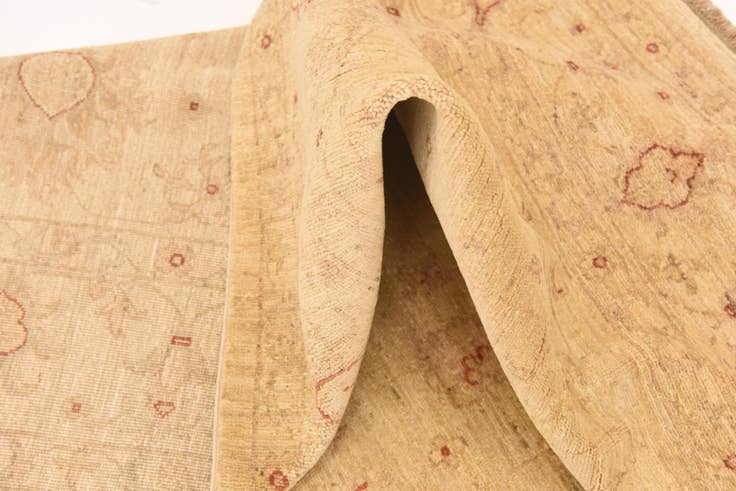 Detail image of 5' 7 x 8' Hand Knotted Peshawar Ziegler Rug