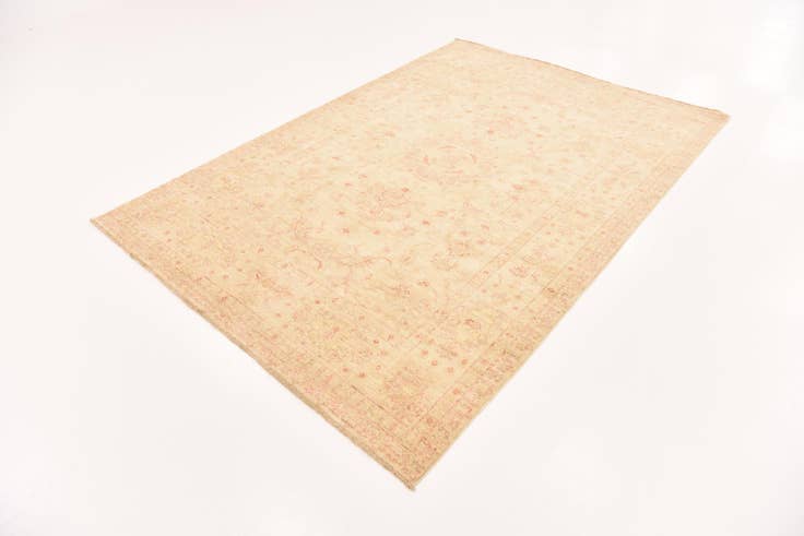 Detail image of 5' 7 x 8' Hand Knotted Peshawar Ziegler Rug