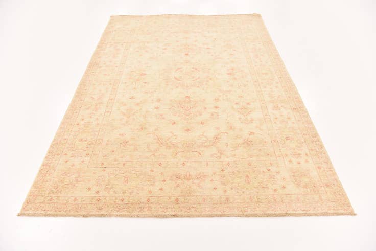 Detail image of 5' 7 x 8' Hand Knotted Peshawar Ziegler Rug