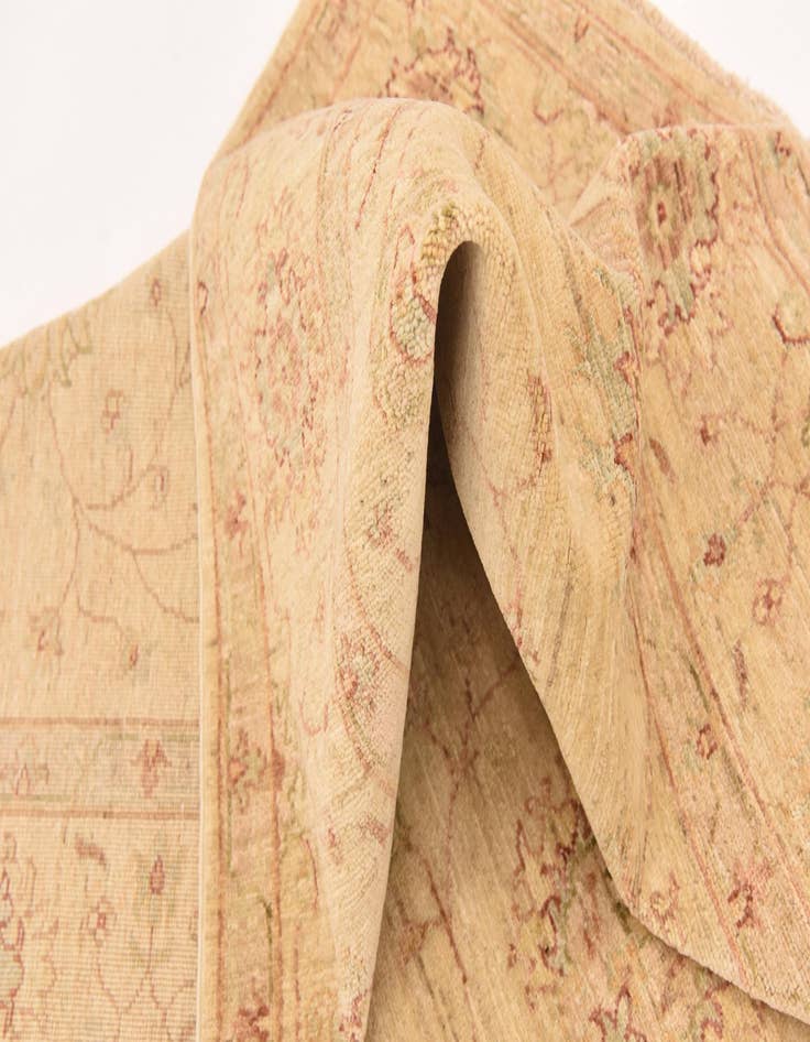 Detail image of 5' 7 x 8' 2  Hand Knotted Peshawar Ziegler Rug