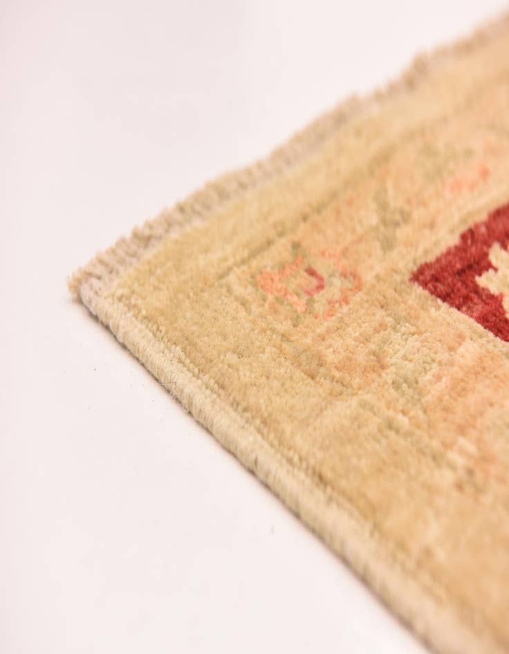 Detail image of 6' 9 x 9' 8  Hand Knotted Peshawar Ziegler Rug