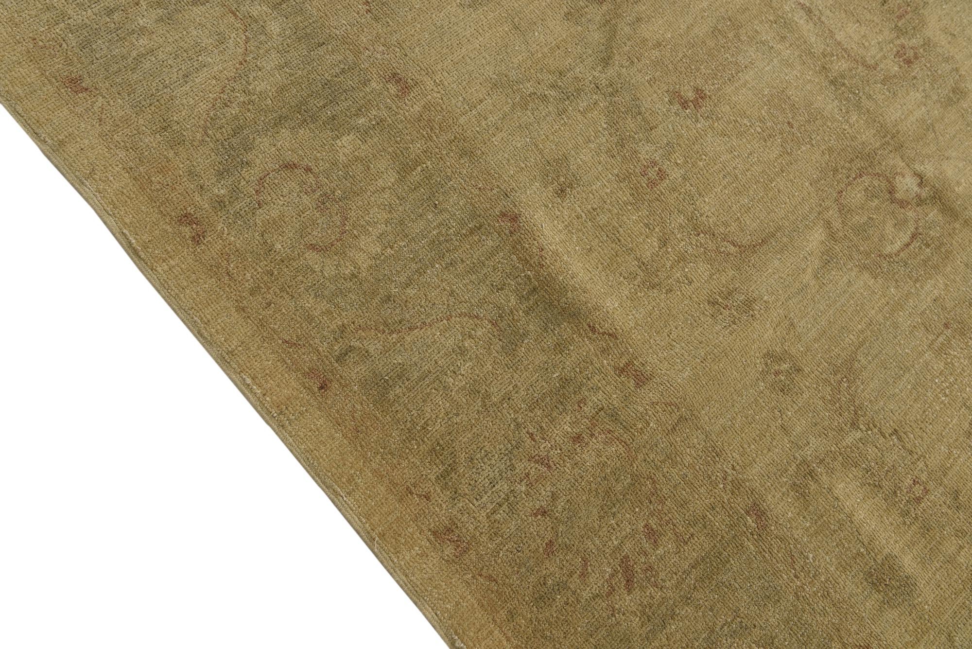 6' x 8' 5 Hand Knotted Peshawar Ziegler Rug