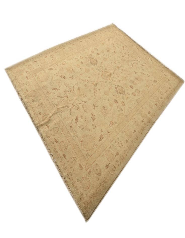 Detail image of 6' 11 x 9' 10  Hand Knotted Peshawar Ziegler Rug