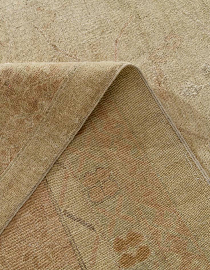 Detail image of 18' 5 x 25'  Hand Knotted Peshawar Ziegler Oriental Rug