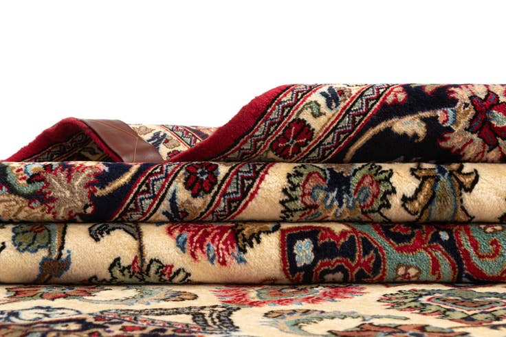 Detail image of 6' 9 x 9' 11 Hand Knotted Qom Persian Rug