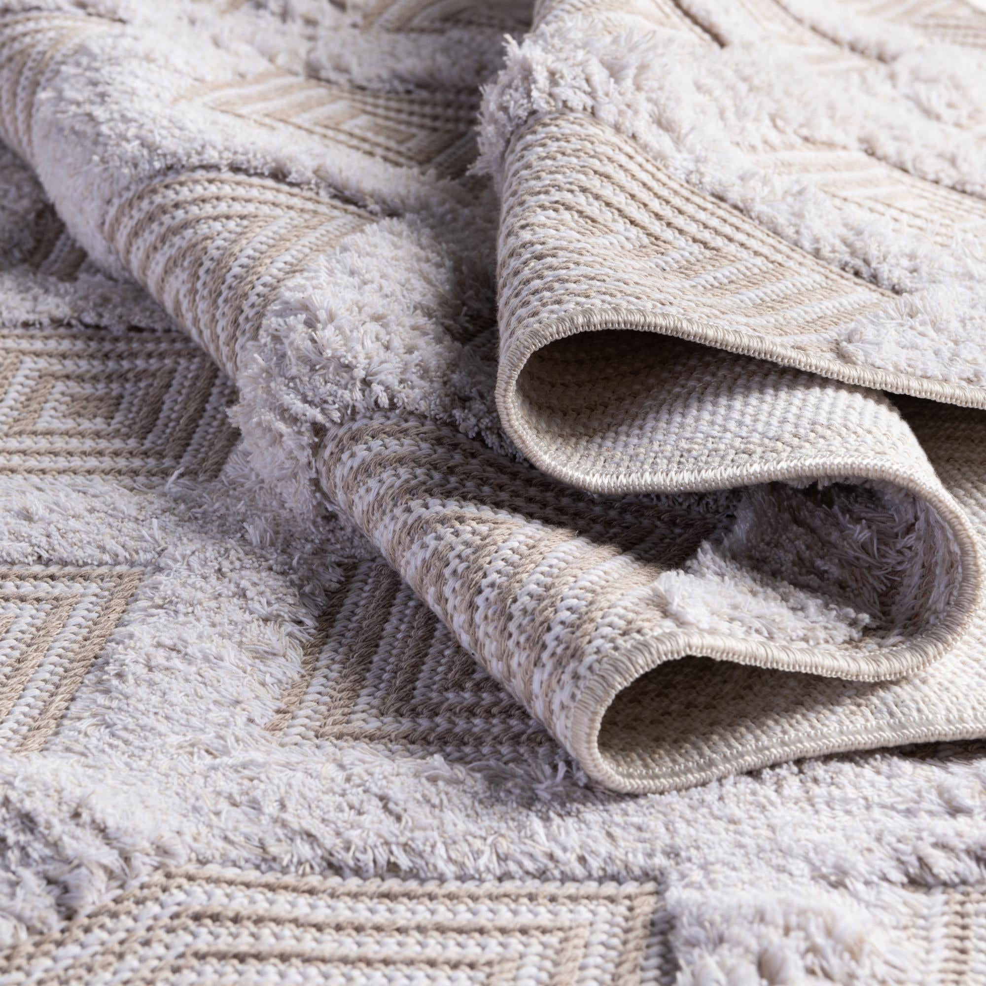 2' 3 x 3' Sabrina Soto Casa Havana Rug