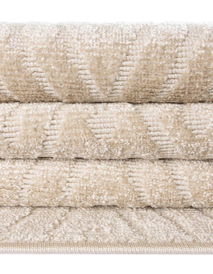 Detail image of 5' x 8' Easy-Clean Sabrina Soto Ella Indoor / Outdoor Rug