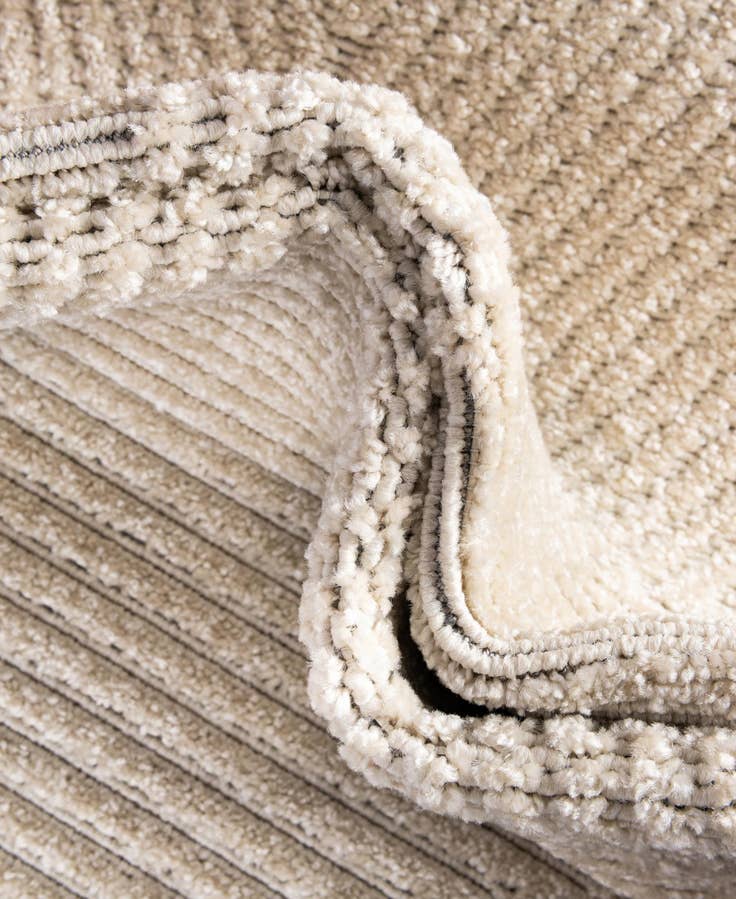 Detail image of 9' x 12' Easy-Clean Sabrina Soto Indoor / Outdoor Rug