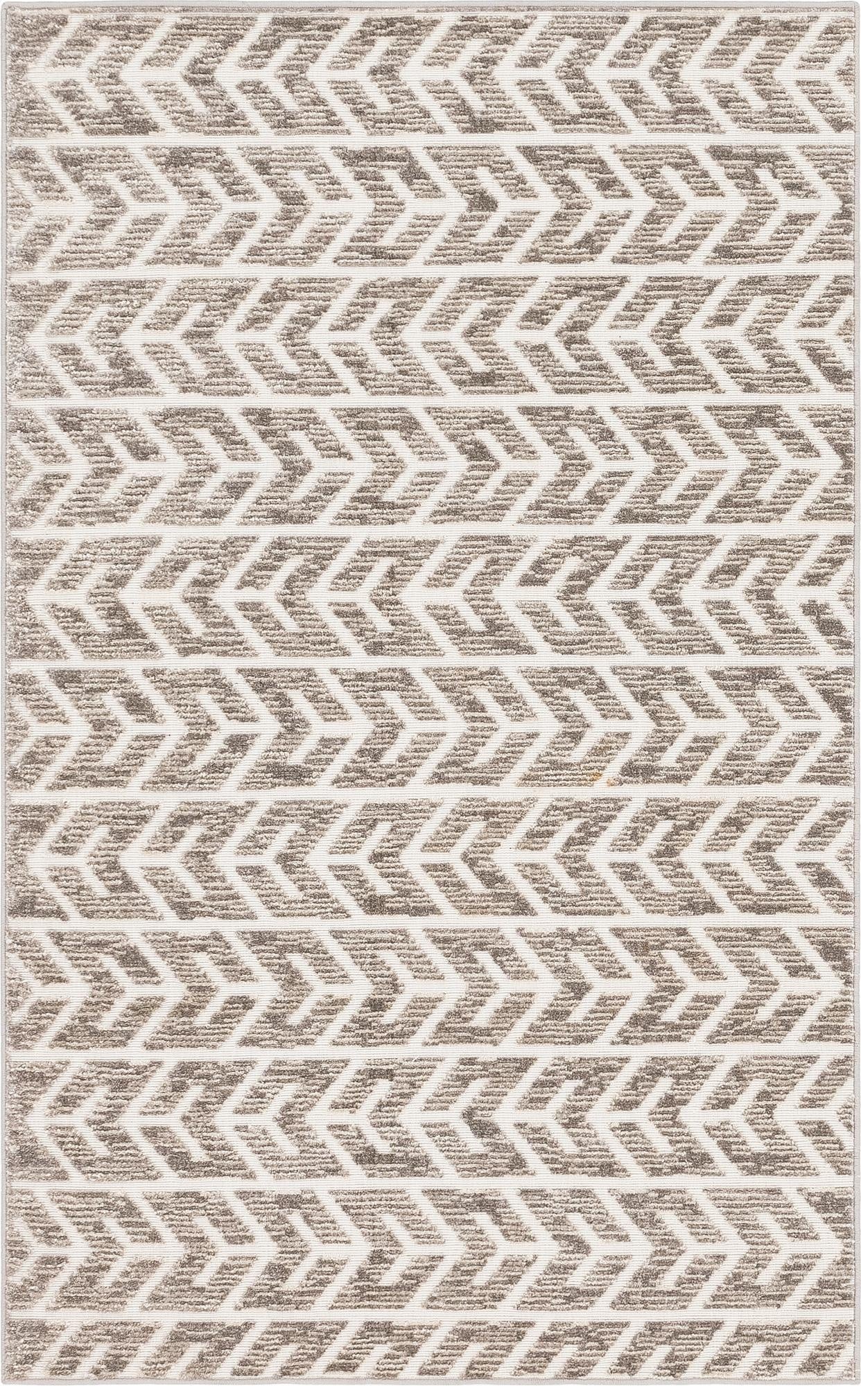 5' x 8'  Washable Sabrina Soto Aston Indoor / Outdoor Rug