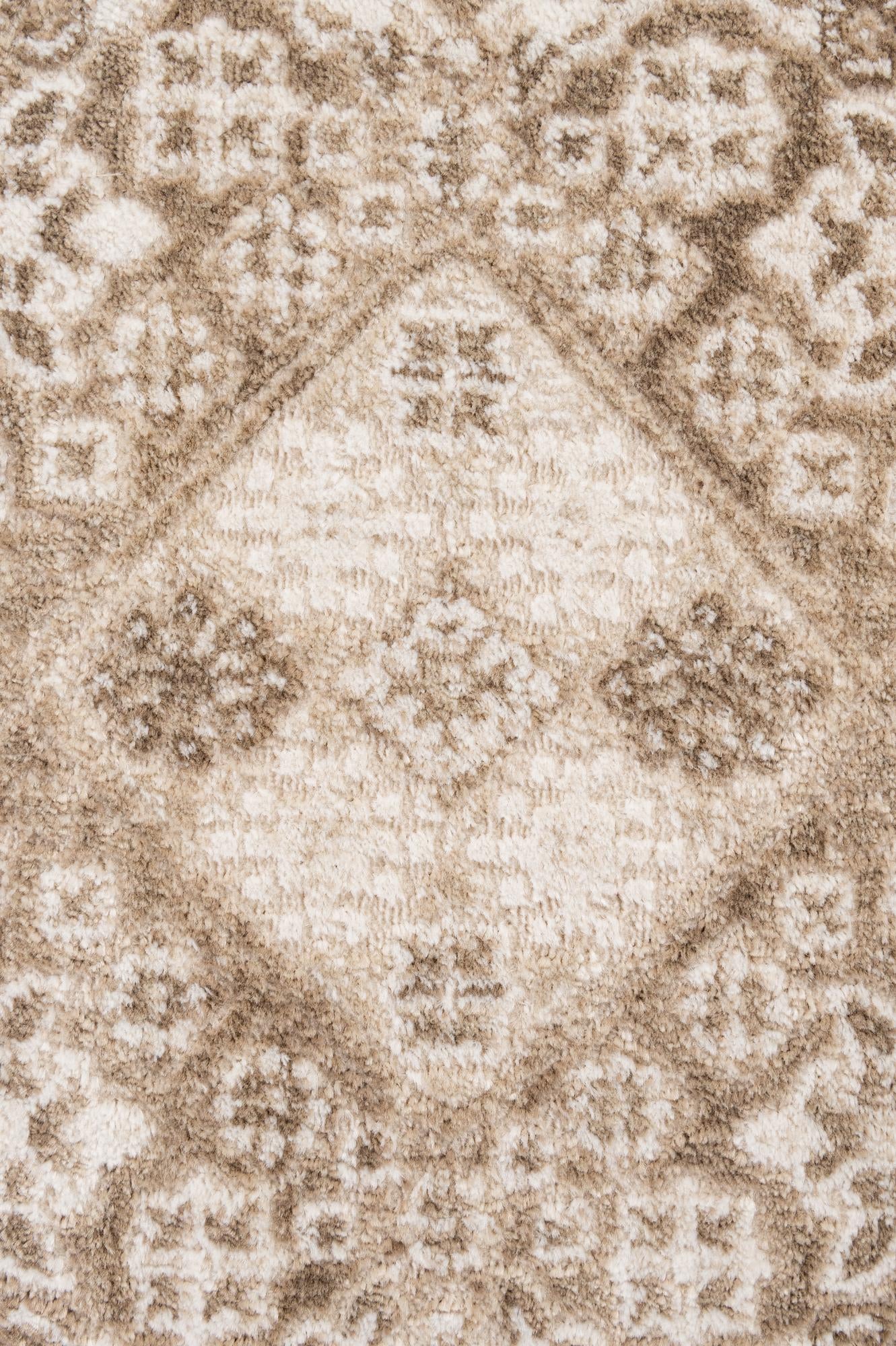 5' x 7' 7 Santiago Rug