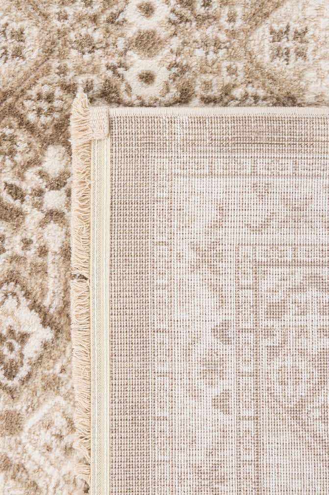 5' x 7' 7 Santiago Rug