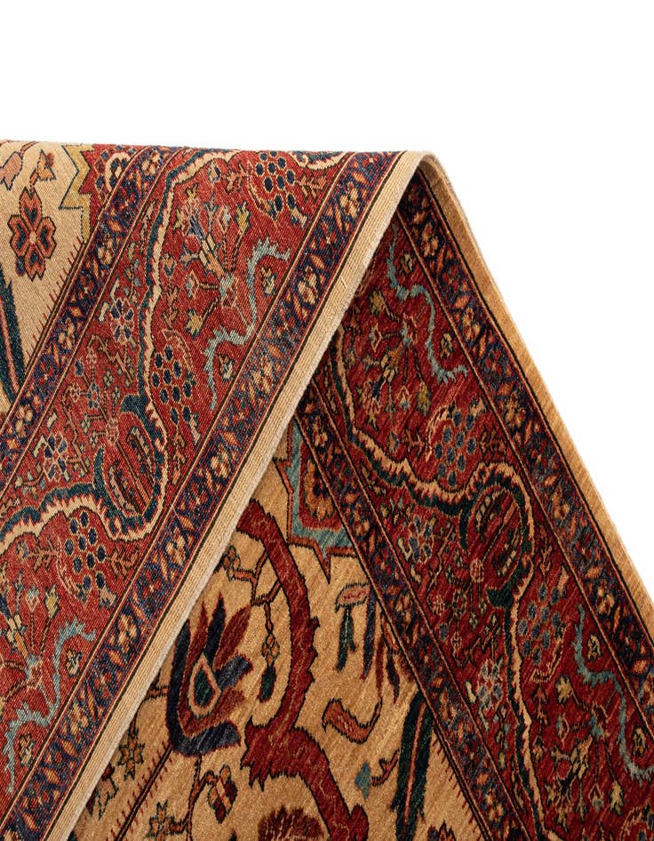 Detail image of 5' 10 x 7' 9 Sara Rug