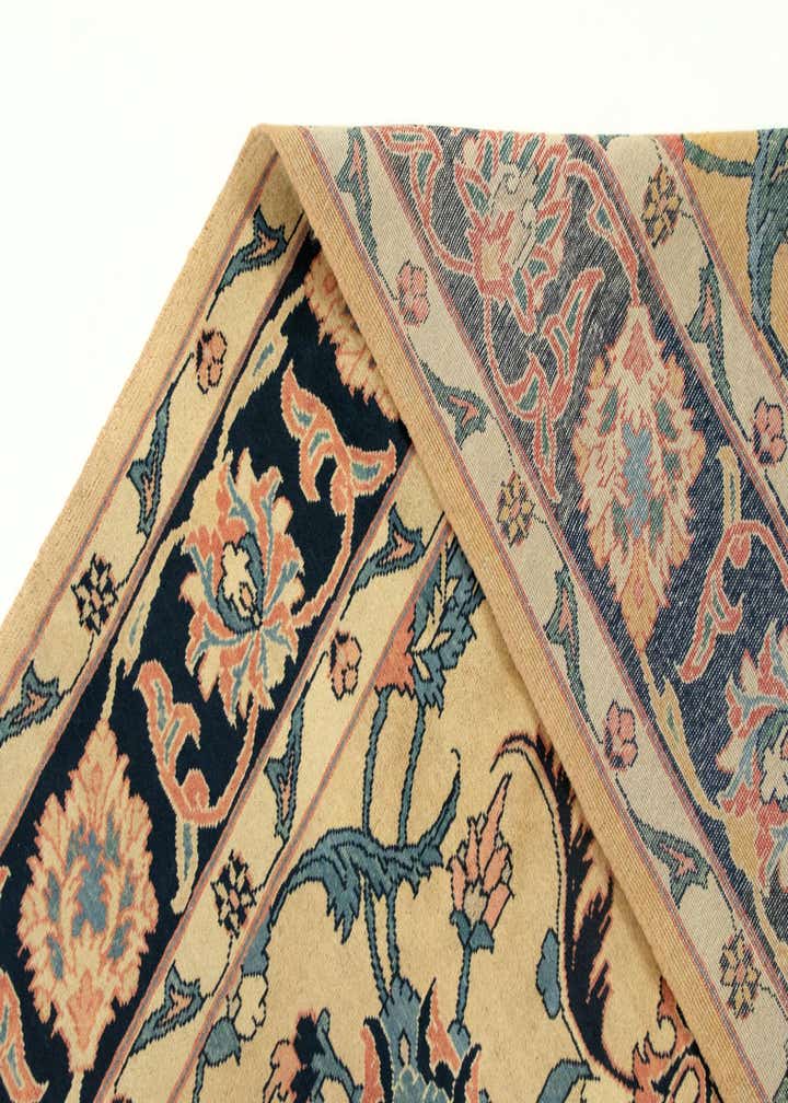 6' 10 x 9' 10 Hand Knotted Sarough Persian Wool Rug