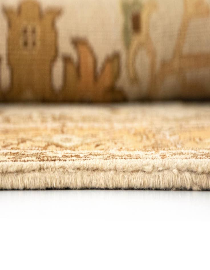 Detail image of 6' 9 x 9' 2 Hand Knotted Sarough Persian Wool Rug