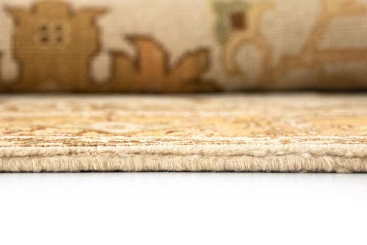 6' 9 x 9' 2 Hand Knotted Sarough Persian Wool Rug