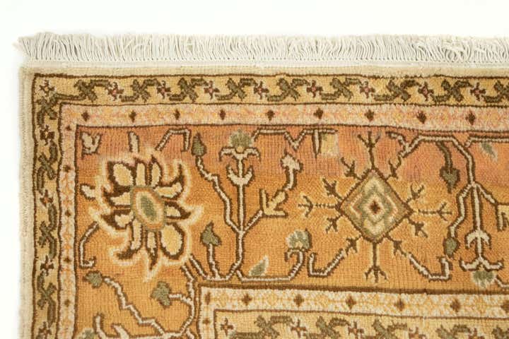 6' 9 x 9' 2 Hand Knotted Sarough Persian Wool Rug