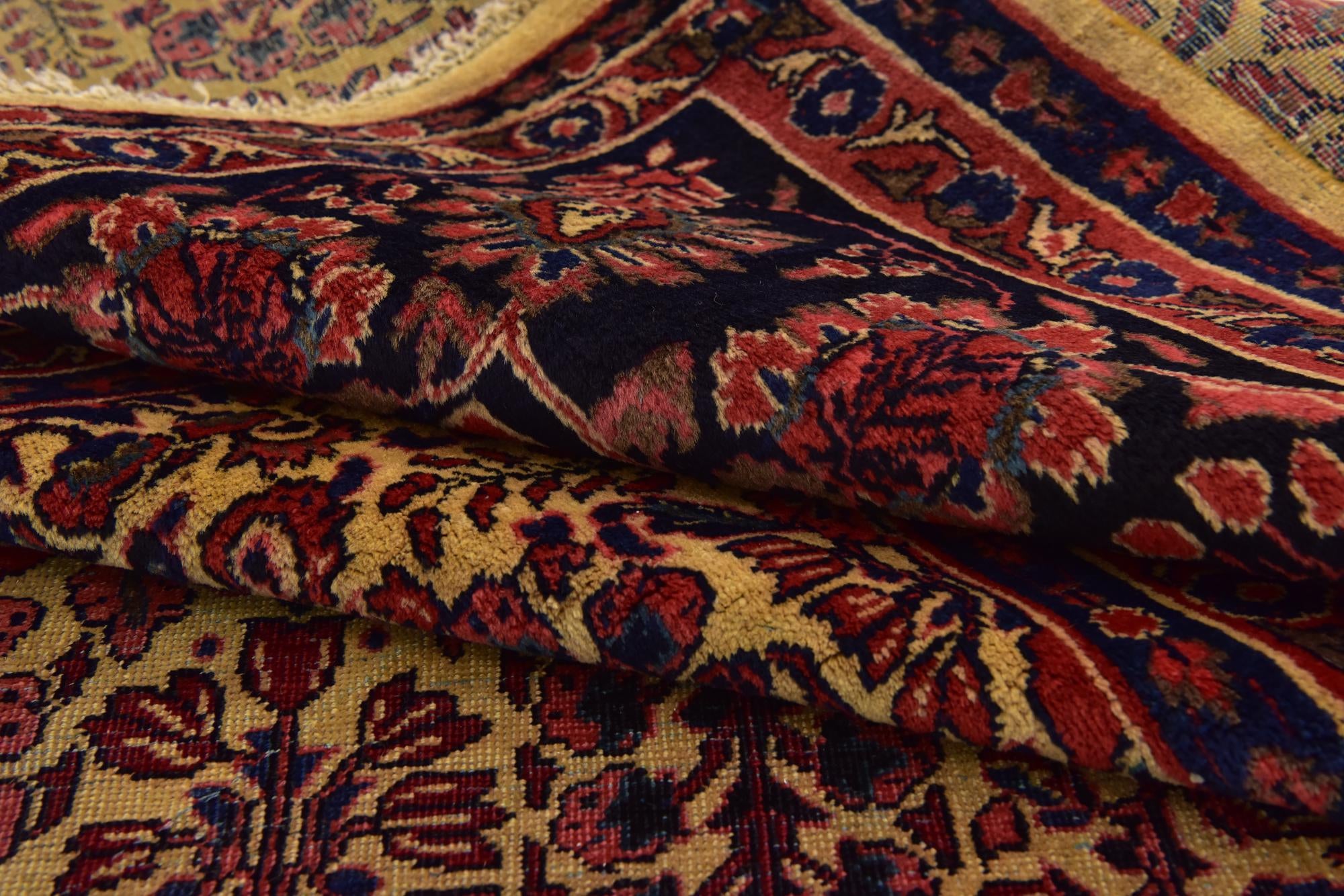 7' 5 x 10' 5 Hand Knotted Sarough Persian Wool Rug