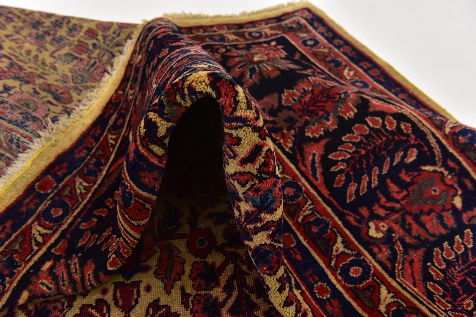 7' 5 x 10' 5 Hand Knotted Sarough Persian Wool Rug