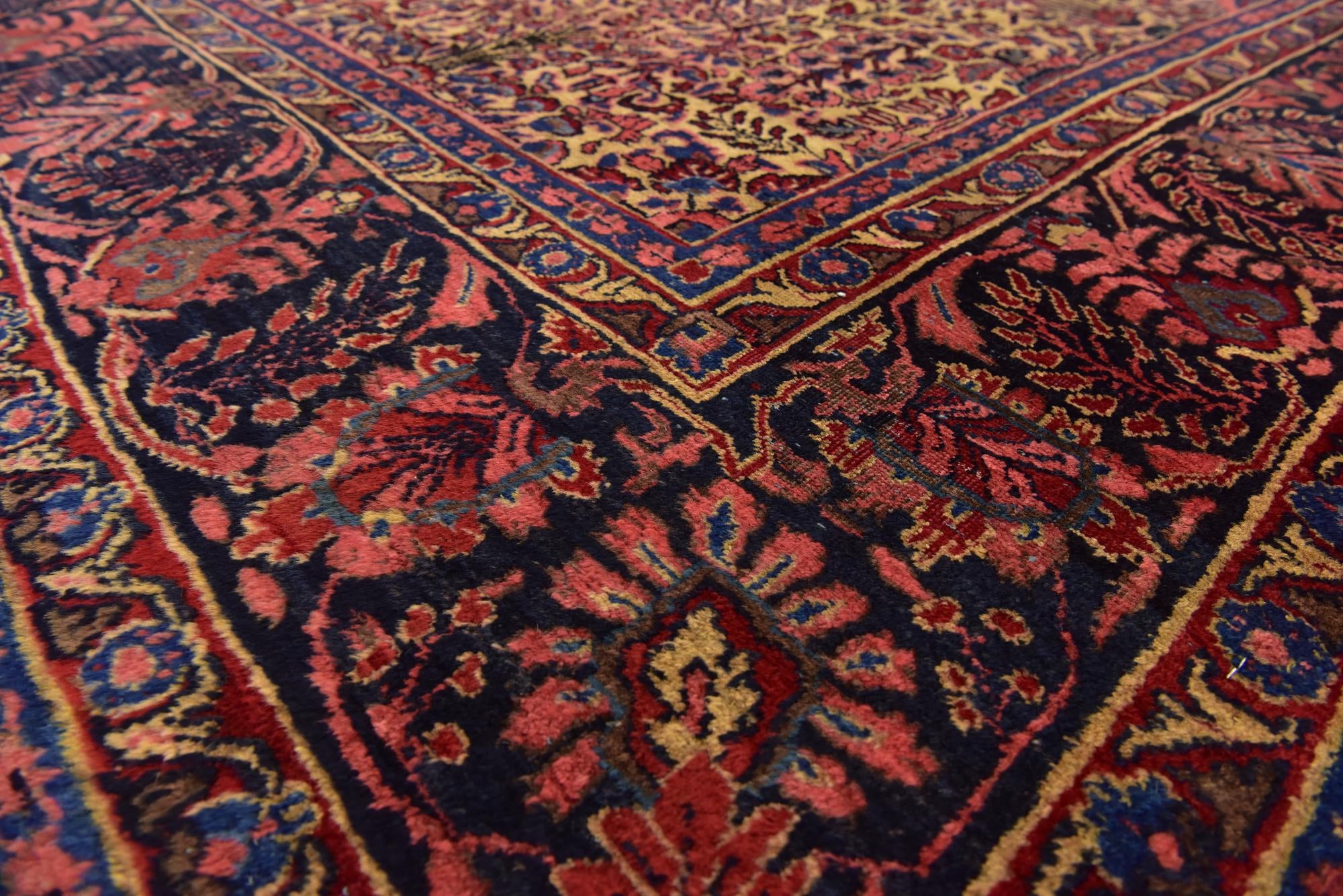 7' 5 x 10' 5 Hand Knotted Sarough Persian Wool Rug