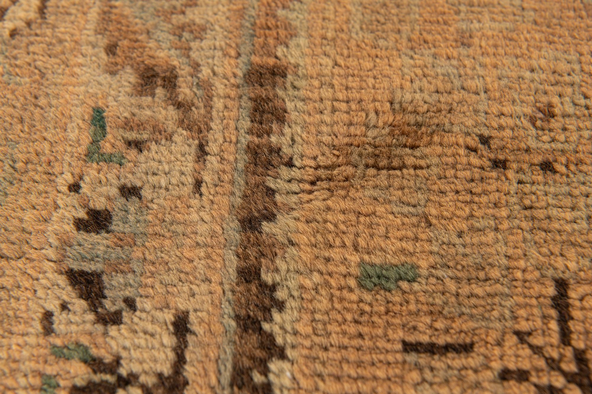 6' 8 x 9' 10 Hand Knotted Sarough Persian Wool Rug