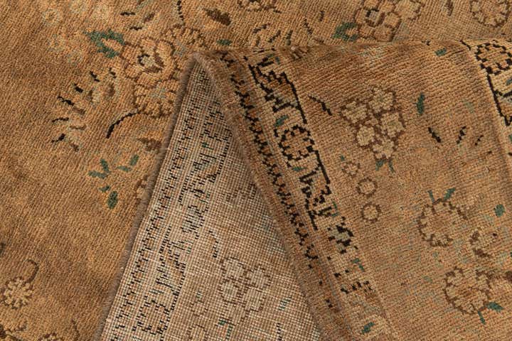 6' 8 x 9' 10 Hand Knotted Sarough Persian Wool Rug
