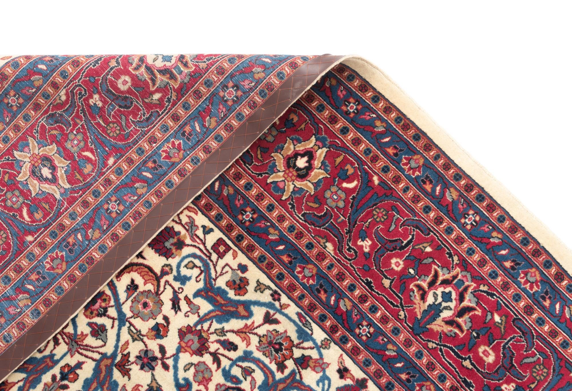 8' 6 x 11' 1 Sarouk Rug