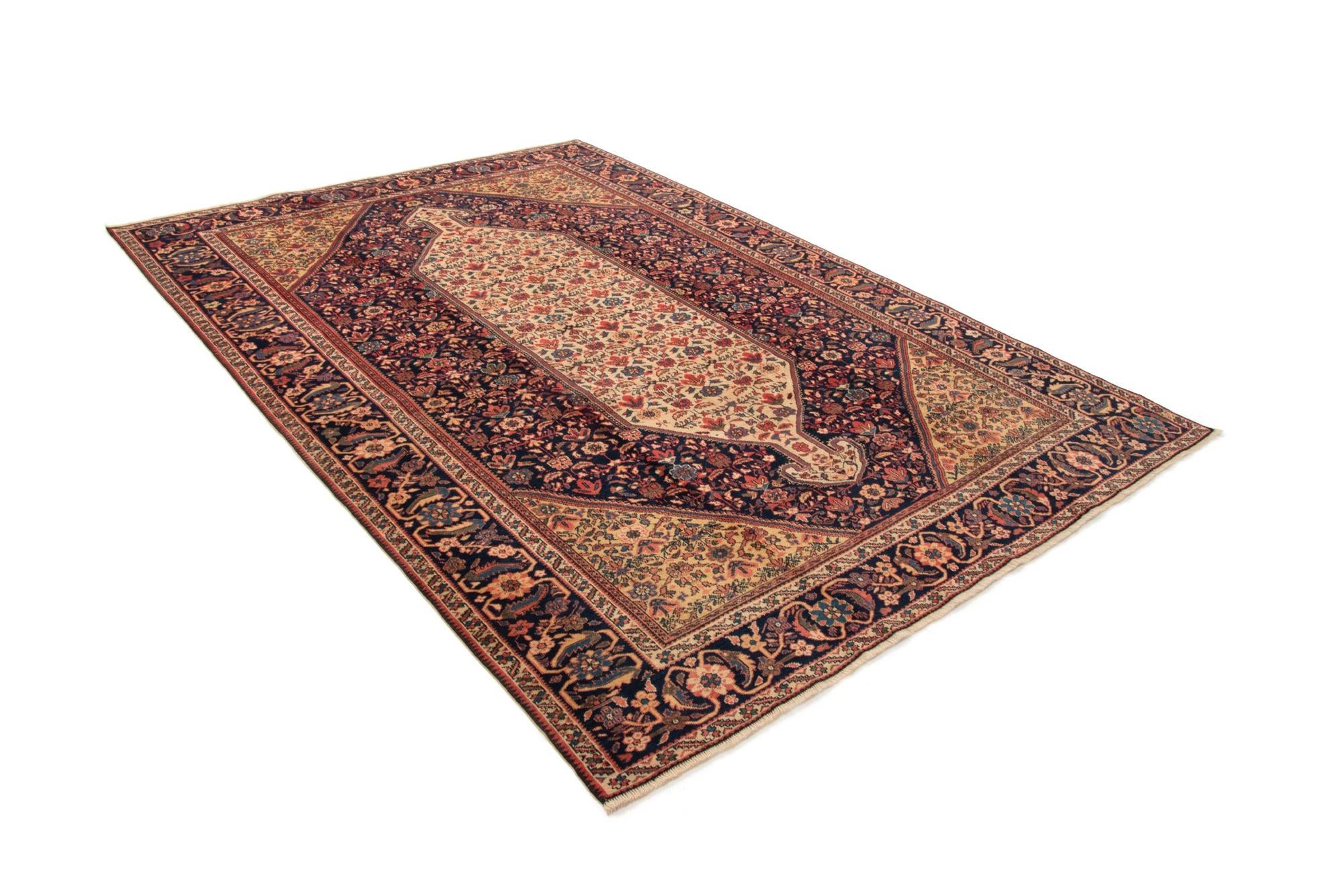 6' 8 x 9' 8 Hand Knotted Schirwan Rug