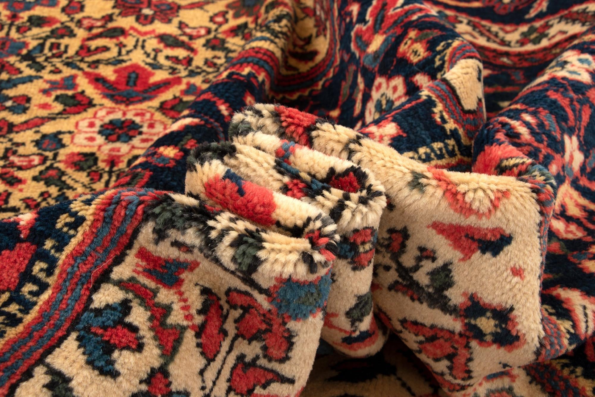 6' 8 x 9' 8 Hand Knotted Schirwan Rug