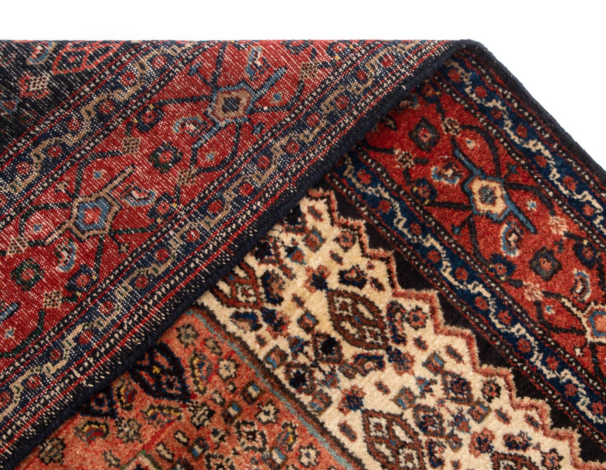 4' 8 x 6' 11 Senneh Rug