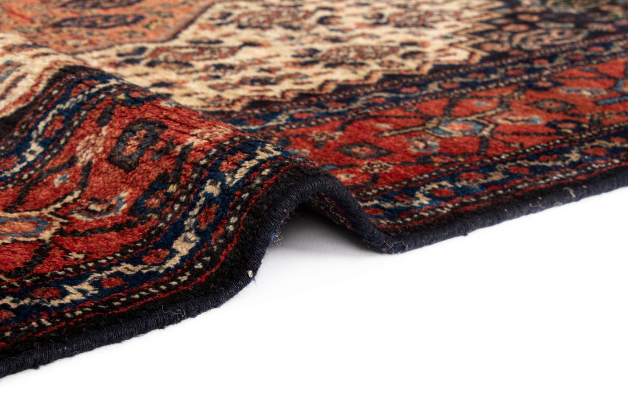 4' 8 x 6' 11 Senneh Rug