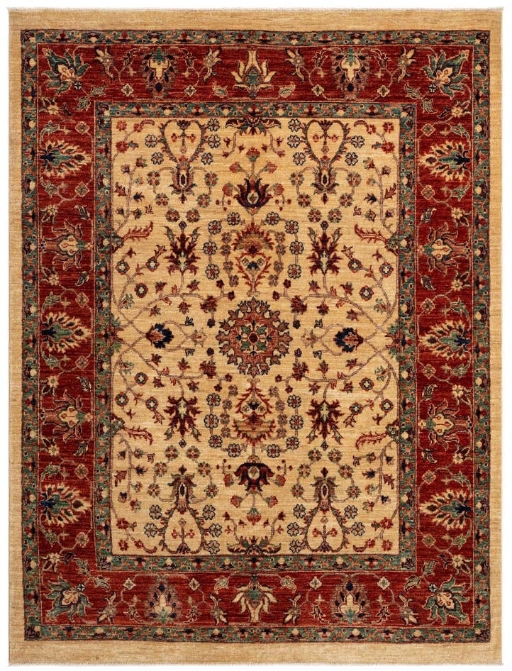 Detail image of 5' x 6' 6 Serapi Rug