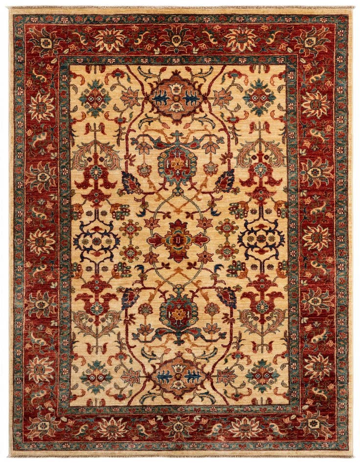 Detail image of 4' 1 x 6' 9 Serapi Rug