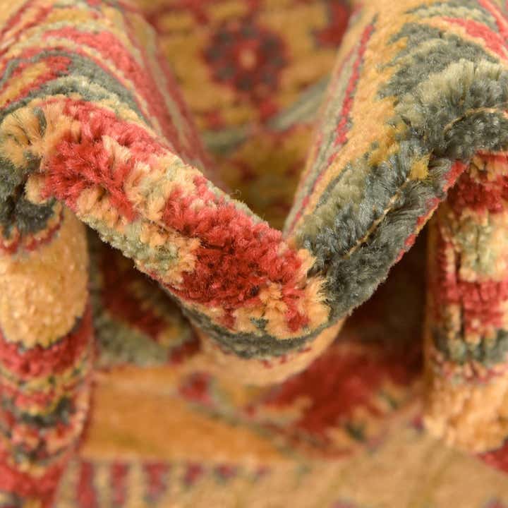 3' 3 x 5' 3 Serapi Rug