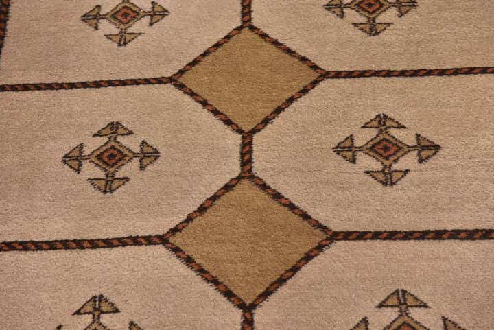 3' 7 x 5' Hand Knotted Shiraz-Gabbeh Persian Wool Rug