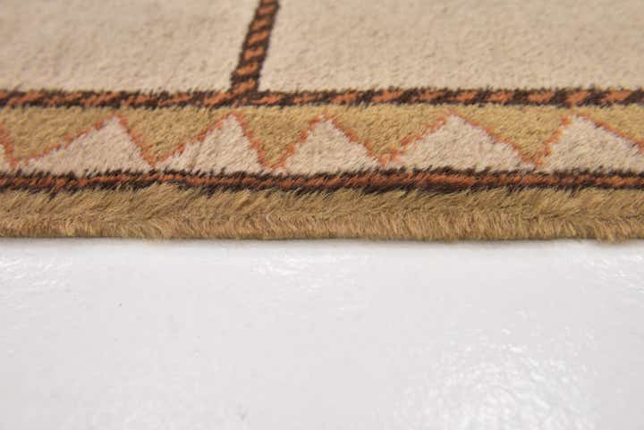 3' 7 x 5' Hand Knotted Shiraz-Gabbeh Persian Wool Rug