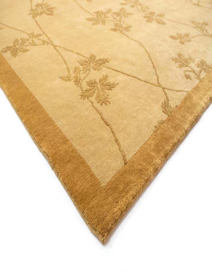 Detail image of 5' 10 x 7' 10  Hand Knotted Simla Mohair Rug