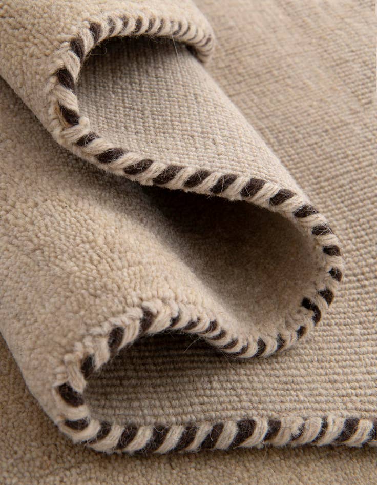 Detail image of 9' 10 x 13' Hand Knotted Solid Gabbeh Wool Rug