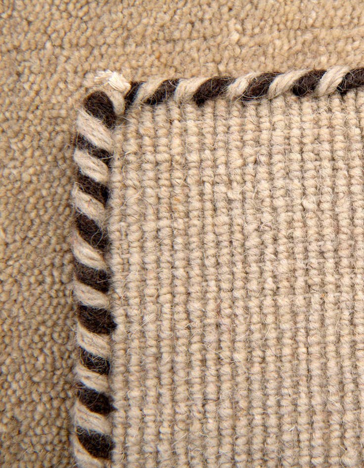 Detail image of 9' 10 x 13' Hand Knotted Solid Gabbeh Wool Rug