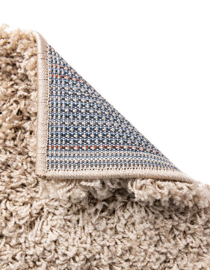 Detail image of 8' x 10' Solid Shag Rug