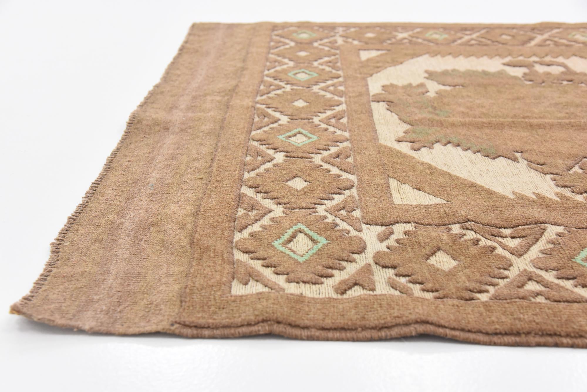 4' x 5' 9 Hand Woven Sumak Wool Rug
